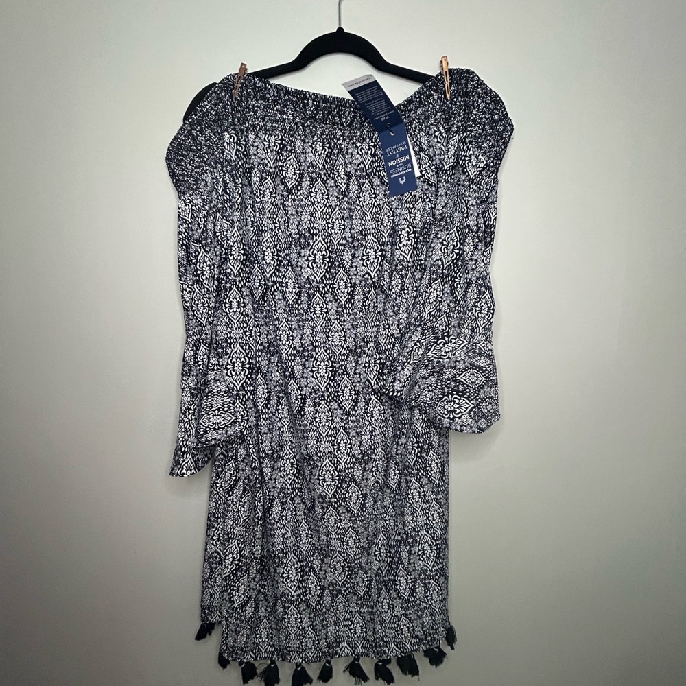 Cabana Life NWT SPF DRESS Black and White Patterned Long Sleeve Dress